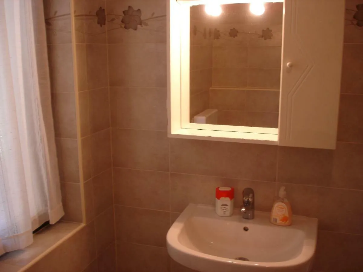 Apartman Klimic Умаг 0*,